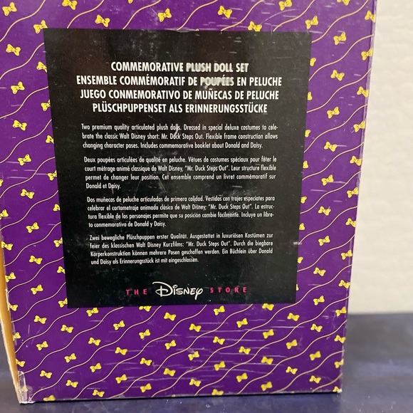 Disney Donald Duck plus stuff animals - Picture 2 of 5